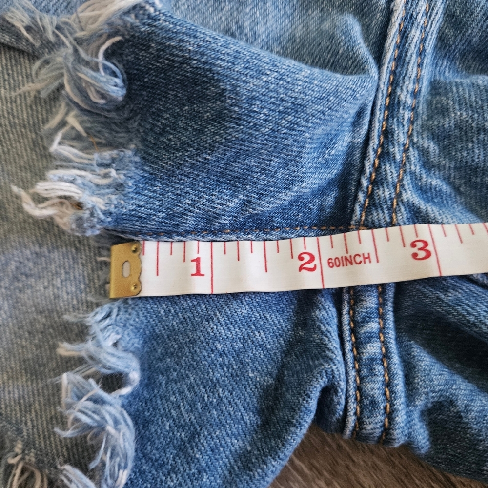 Juniors denim shorts